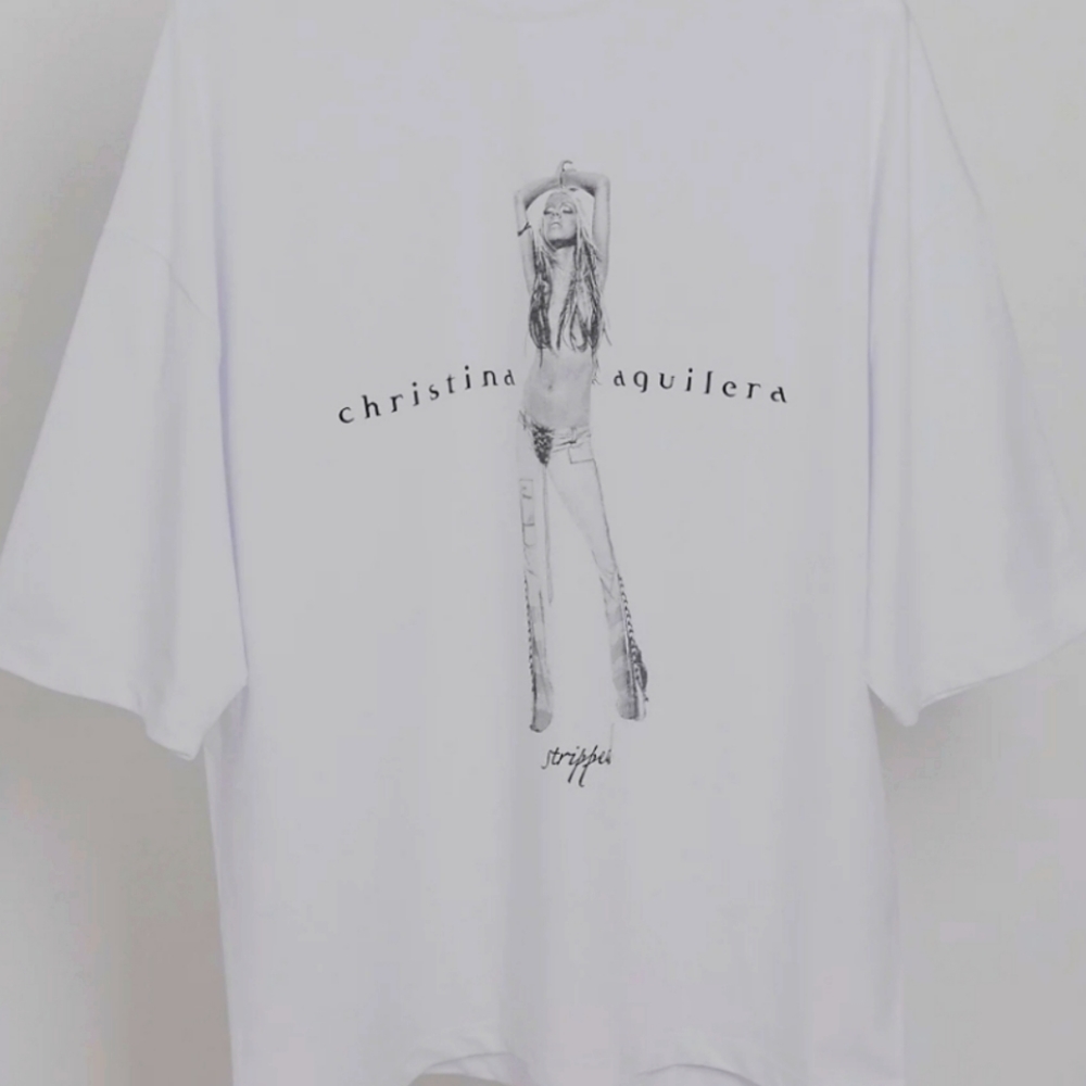 Christina Aguilera Tshirt XL